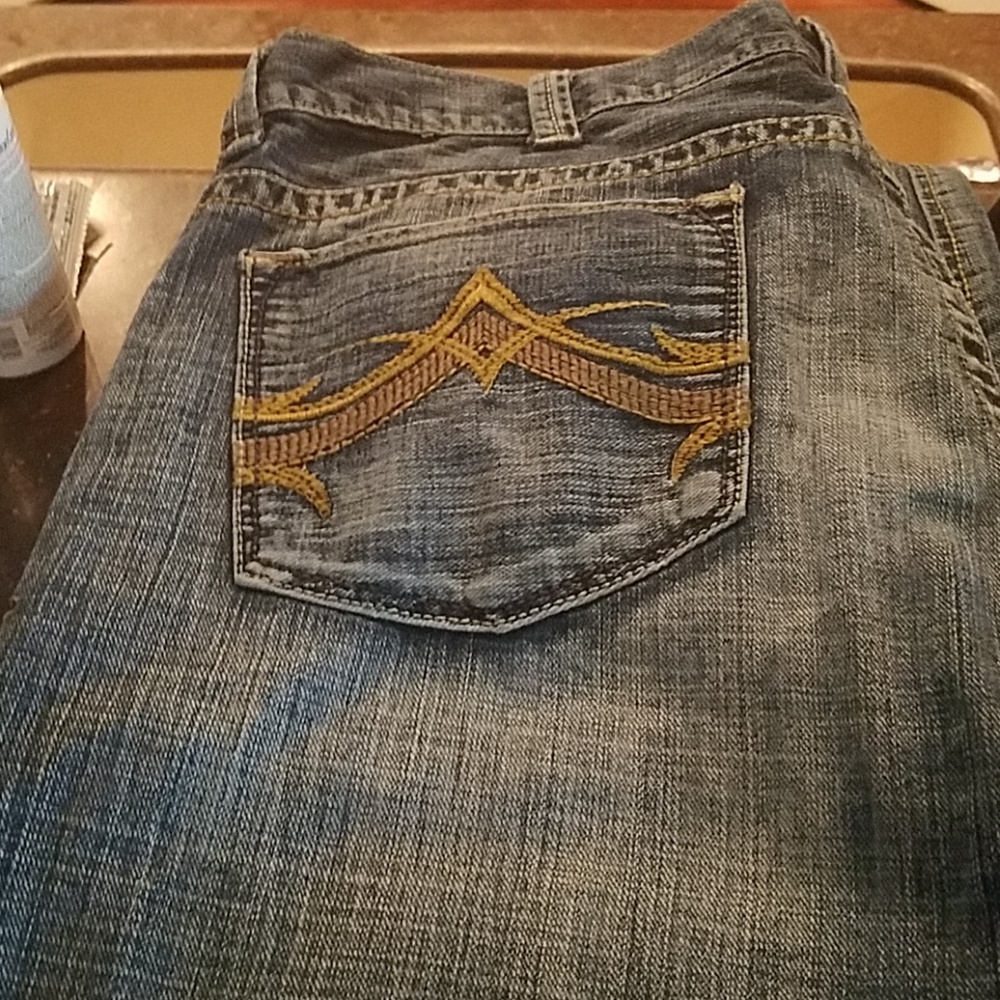 Men's sz 38 jeans